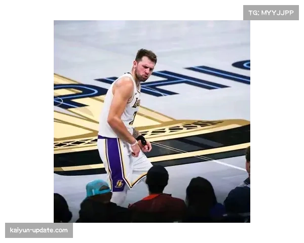 东契奇贡献33分准三双 湖人主场险胜爵士收获四连胜