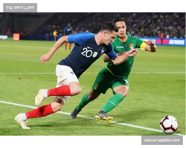 摩纳哥莫泰尤纳斯内线优势明显，助力球队掌控篮板