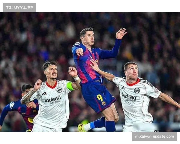 莱万替补效率惊人 巴萨进攻体系重要变招